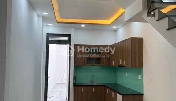 Chủ cần bán nhà riêng - nhà mới 70m2 - xe hơi đỗ cửa cách vài bước ra mặt tiền nhỉnh 5 tỉ - Ảnh 1