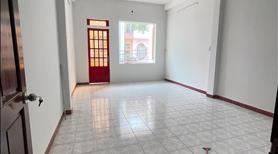 HXH Nguyễn Văn Thương 4.5x17m, 1trệt, 2lầu, 4phòng, 3wc. Hợp VPCT, Spa.  - Ảnh 4