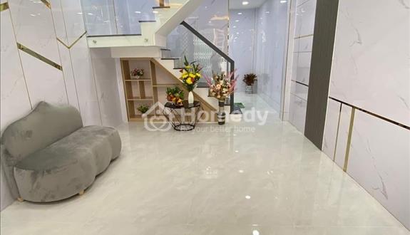 Cần bán gấp căn nhà giá rẻ ở Trường Sa Phú Nhuận DT 44m2 giá 960tr, hẻm rộng rãi, SHR - Ảnh 1