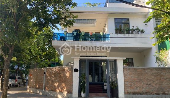 Bán nhà riêng 2 mặt đường 13x18m Sổ Hồng Chính Chủ tại tp Huế giá thỏa thuận - Ảnh 1