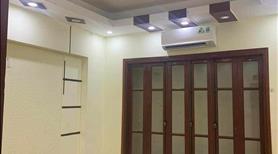Cho thuê nhà Nguyễn Khang, 50m2,có 4pn,TT Cầu Giấy đi lại thuận tiện,Ở, làm VP đều đẹp. - Ảnh 2