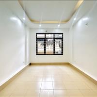 Bán gấp căn hộ tập thể bưu điện láng thượng, chùa láng đống đa, 40m