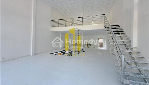 Nhà Mặt Tiền Trương Văn Bang 8x20 - 1 Lầu Sàn Trống Giá 50 Triệu - Ảnh 1