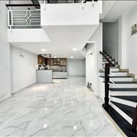 0794062948 LH để mua ngay căn nhà giá rẻ chỉ 950 triệu đường 3 tháng 2 quận 10 60m2, Shr, HXH