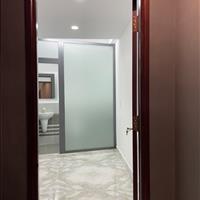 Nhà đẹp, hẻm xe hơi. Khu dân cư dân trí cao