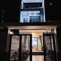Chủ cần bán gấp căn nhà bình Chánh giá rẻ