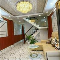 Hậu 0794062948 để xem ngay căn nhà đoạn Xóm Chiếu-Đoàn Văn Bơ 65m2 quận 4 giá  910 triệu, Shr, HXH