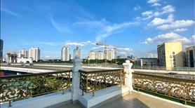 Bán nhà phố phạm văn đồng, ô tô vào nhà, 5 tầng thang máy, vị trí hiếm, bán gấp - Ảnh 3