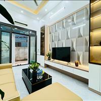 Bán nhà- Trương Định- 38m2- 5.35 tỷ- 4 tầng- nhà đẹp ở ngay