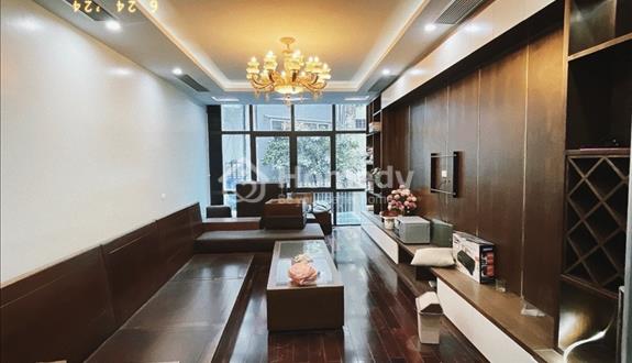 Bán nhà phân lô ô tô khu Nguyễn Khánh Toàn - đẹp như tranh vẽ 105m - chỉ 28 tỷ - Ảnh 1