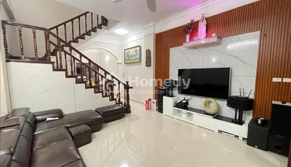 Bán nhà 5 tầng ngõ 118 Nguyễn Khánh Toàn, Cầu Giấy, 61m2, mt 4.5m, nhỉnh 10 tỷ - Ảnh 1