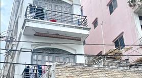 Sát quận 1 hẻm xe hơi 8m nhà 4 tầng công nhận 69m2 đang cho thuê 30tr/thang - Ảnh 2