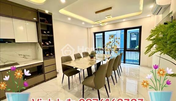 BÁN Nhà Phố Ngọc Lâm Đẹp Lung Linh – Thang Máy – Full Nội Thất – Ôtô Ngủ Trong Nhà - Ảnh 1