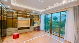 Nhà đẹp Cổ Linh, Long Biên, trước nhà vườn hoa, ô tô tránh, dừng đỗ ngày đêm, 45m2  7 tầng thang - Ảnh 3