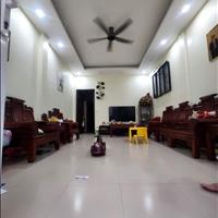 Bán nhà 4 tầng Quan Hoa, Cầu Giấy, ngõ thông, 2 thoáng, gần gửi xe ô tô, 73m2, 13.5 tỷ