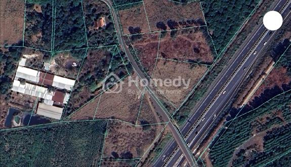 Bán miếng đất góc 2 mặt tiền, ngang 30.8m giá rẻ 1.1 50 tỷ - Ảnh 1