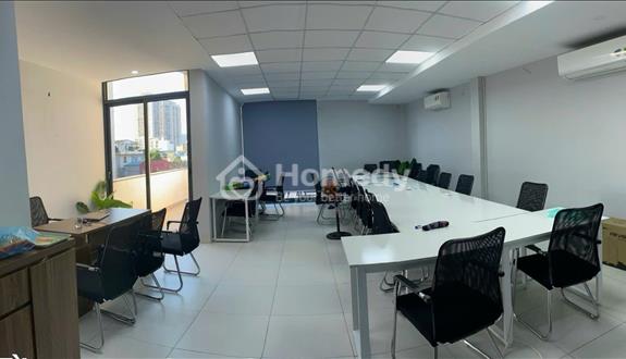 Cho thuê văn phòng 80m2 giá 12 triệu. Phố Hoàng đạo thúy - Ảnh 1