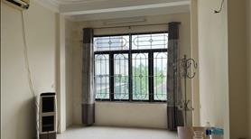 Cho thuê nhà nguyên căn 4,5 tầng MB 33m2 trong ngõ ở Phường Thanh Trì, Quận Hoàng Mai, Hà Nội - Ảnh 8