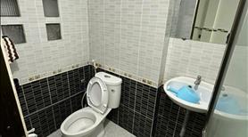 Nhà 2 lầu 70m2 hẻm ô tô, vị trí kinh doanh buôn bán sầm uất - Ảnh 5