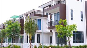 Định cư Canada nên cần bán gấp căn biệt thự 2,650 tỷ 8x14=112m2, SHR, công chứng ngay - Ảnh 2