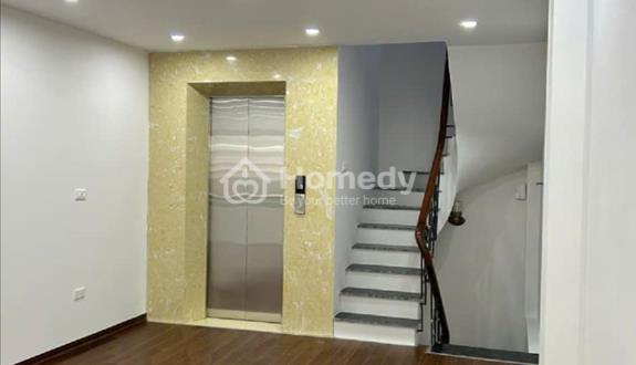 Bán nhà Phố Hào Nam ,Trung tâm Đống Đa, Một nhà ra phố, Mặt tiền khủng , Ô tô kinh doanh. - Ảnh 1
