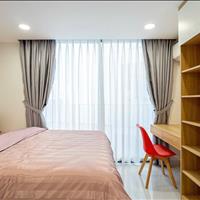 Cho thuê căn hộ có nội thất cửa sổ lớn máy giặt riêng gần công viên 23/9 quận 1