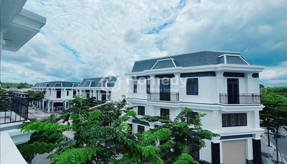 Bán nhà 1 trệt, 1 lửng ,1 lầu 100m2 Vietcombank cho vay LH 0937549833 (zalo) - Ảnh 1