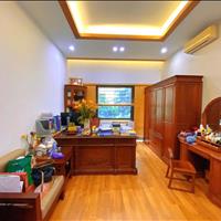 Nhà ôtô đỗ cửa Nguyễn Ngọc Vũ, căn góc 2 thoáng, ô chờ thang máy, 62m2 x 5 tầng 6PN