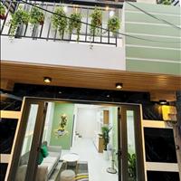 Nhà Mới 2 tầng Full nội thất, dọn ở ngay, sồ hồng riêng