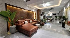 Bán gấp nhà 72m2 ngay TTTM Gigamall, Thủ Đức. 2 Tỷ 450 / 72m2. Sổ riêng, hẻm xe hơi - Ảnh 2