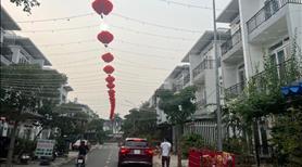 Bán gấp căn liền kề Phúc An Village, 3 tầng, 100 m2, giá rẻ tại Đường 824 - Đức Hòa - Long An - Ảnh 2