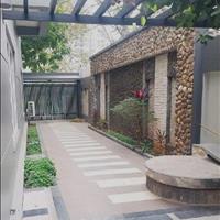 Biệt thự khu vườn Đào, Võ Chí Công 252m2, MT 14m, giá 138 tỷ