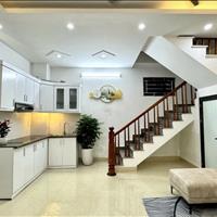 🏠 4, 85 tỷ có Nhà 4 Tầng Full Nội Thất tại ngõ 81 Đông Ngạc! 🌟
