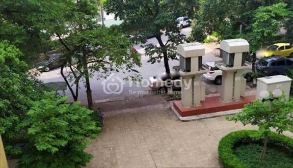 Cần bán nhanh căn chung cư 2 phòng ngủ, 65 m2, giá 2.45 tỷ tại Cầu Giấy - Hà Nội - Ảnh 1