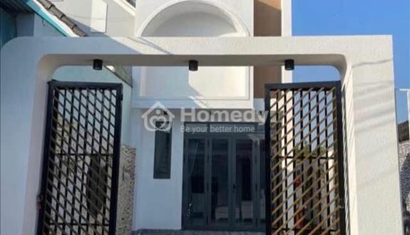 Chủ ngộp bạn cần bán gấp căn nhà gần chợ Bình Chánh - Ảnh 1