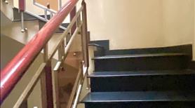 Tôi ngộp bán rẻ hơn 2ty nhà 5lau,6x21m,gần An Dương Vương,BTan,Full NT - Ảnh 3