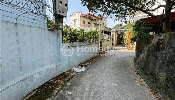 Chính chủ bán lô góc 91,1m2 đất xóm 3 Đông Dư. Cách trục chính 100m, 3 mặt thoáng, sau đất là hồ to - Ảnh 1
