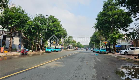 Mặt tiền kinh doanh đường 30 mét - 6 tầng có hầm - 5*21 vuông nhỉnh 27 tỷ - Ảnh 1