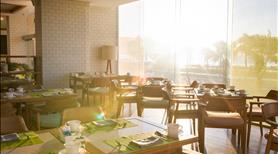 Cho thuê căn góc 2PN, tầng cao từ 14-20 Fusion Suite Đà Nẵng,View trực diện biển và bán đảo Sơn Trà - Ảnh 11