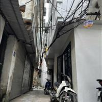 3.6 Tỷ-651 Minh Khai -Lô Góc Kinh  Doanh-4 Tầng-HBT-HN-0708399666