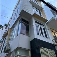 Bán nhà 1 trệt 3 lầu mới xây khang trang, Phùng Văn Cung sát bên Phan Xích Long p2 Phú Nhuận