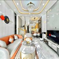 Chỉ Hơn 2 Tỷ Có Ngay Nhà 3 Tầng Trung Tâm Thành Phố, Ô Tô Đậu Ngay Trước Nhà