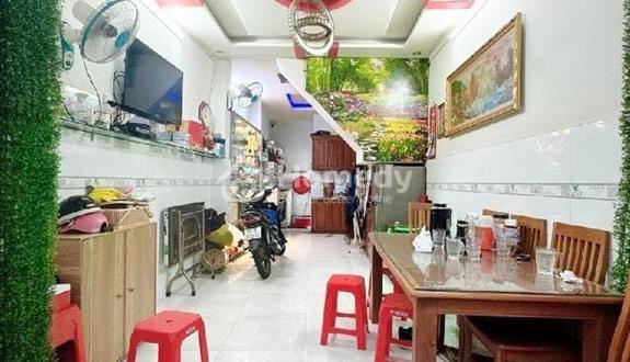 Bán Gấp Nhà đẹp để chủ di cư nước ngoài Giá Yêu thương bao sang tên công chứng - Ảnh 1