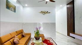 Nhà mới tu sửa cần bán gấp ở gần chợ Bình Chánh( giá 1ty260 - Ảnh 2