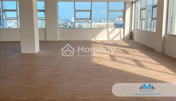 Nóng ! Văn phòng cho thuê sàn lớn từ 300 - 500m2, có cắt lẻ sàn, giá tốt, nằm ngay trung tâm TP - Ảnh 1