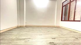 Nhà nằm trên mặt ngõ Văn Hương, vị trí quá đẹp, 5.75 tỷ - Ảnh 2