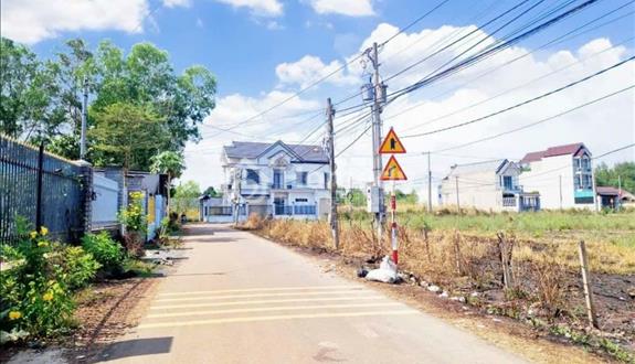  Chính chủ cần bán gấp lô đất thổ cư TP đồng xoài giá chỉ 295tr - Ảnh 1