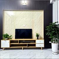 Bán nhà Mỹ Đình ,nhà đẹp ,full nội thất ,3 gác đỗ cửa ,5m ra oto ,50m ra phố ,vi trí hiếm nhà bán