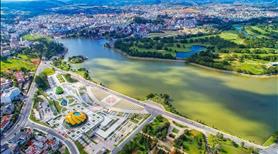 Đất gần Đà Lạt giá rẻ - view đồi thông - sổ hồng liền tay - Ảnh 2