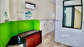 Gồng LÃI hết NỖI Đau Lòng Bán Lỗ nhà 3 Tầng VỊ TRÍ Kinh Doanh Đắc Địa Đường 20m tại TP Nha Trang - Ảnh 4